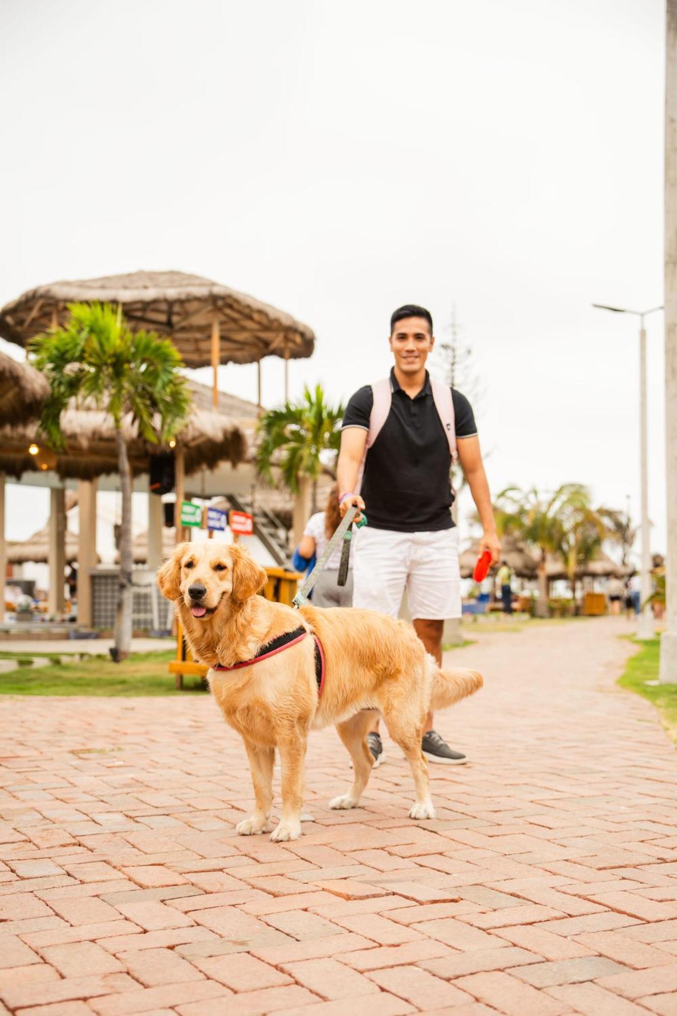 Hotel Presidente Beach Playas Exterior photo